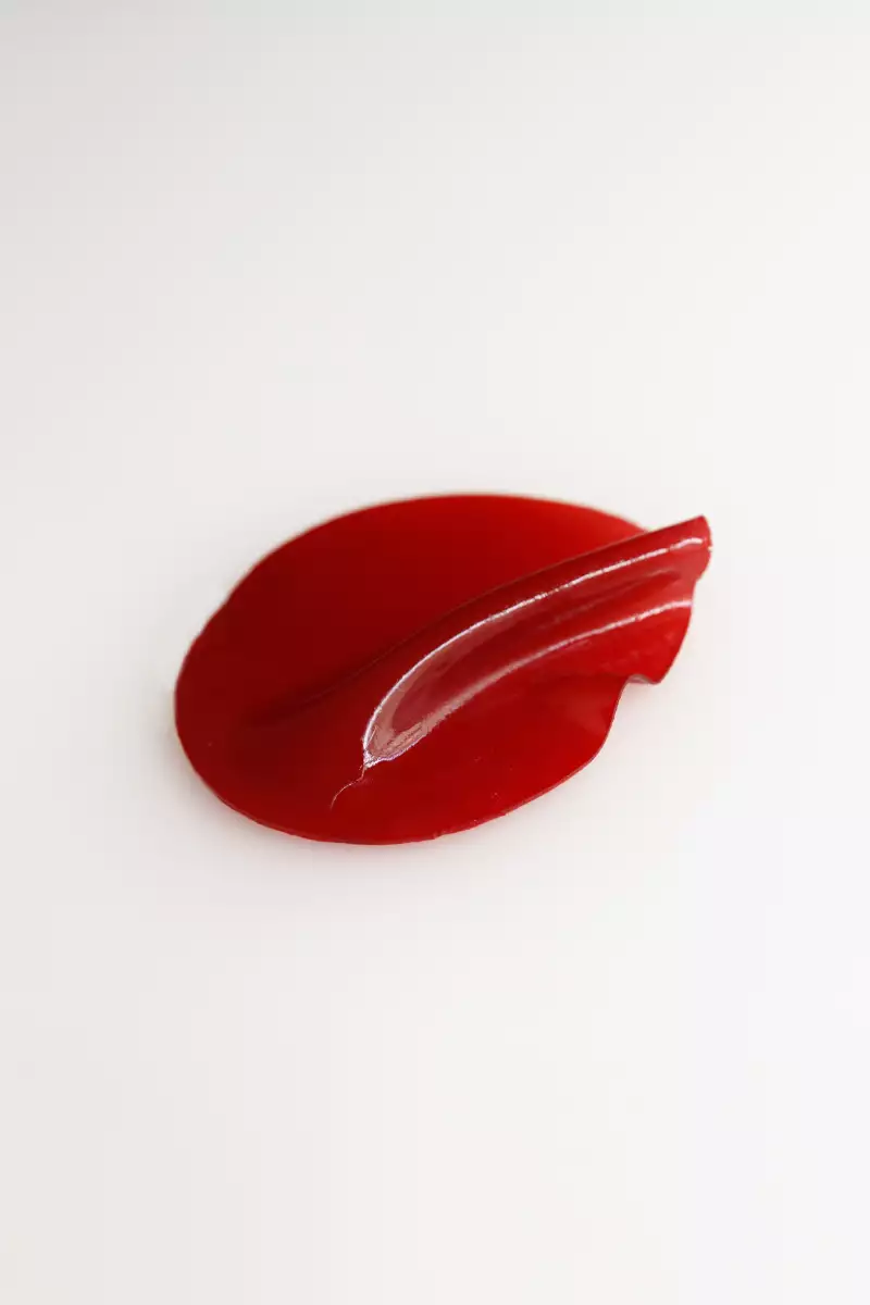 TAKE AWAY Ella Aflalo x Take Away