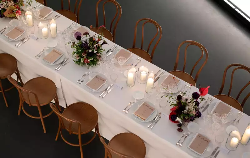 TAKE AWAY Zimmermann